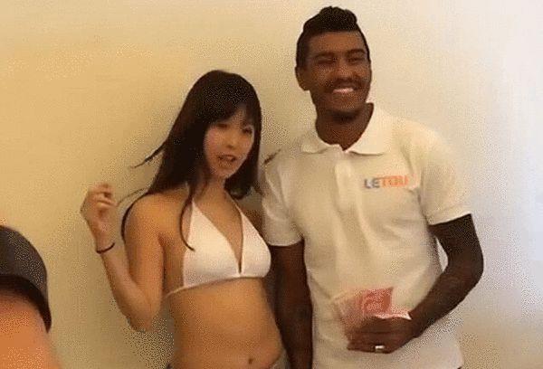 成人欧美一区二区三区黑人妖